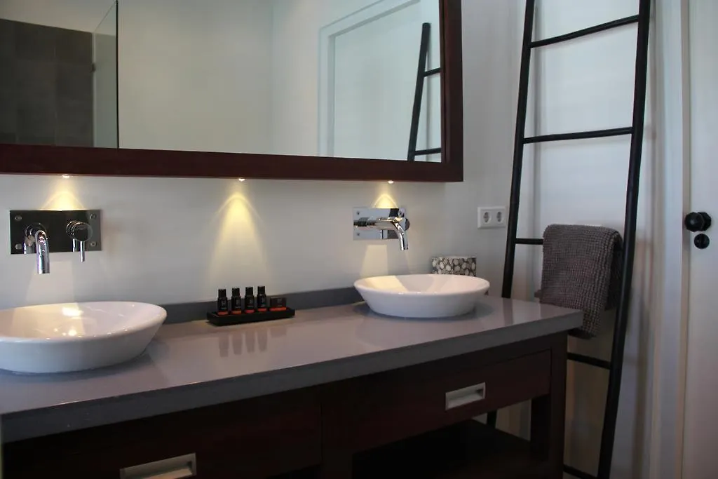 Kas Di Laman Apartments Punda