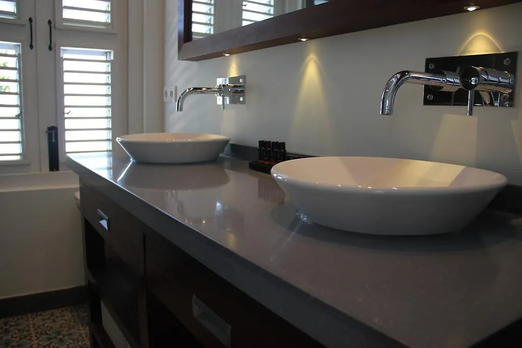 Kas Di Laman Apartments Punda