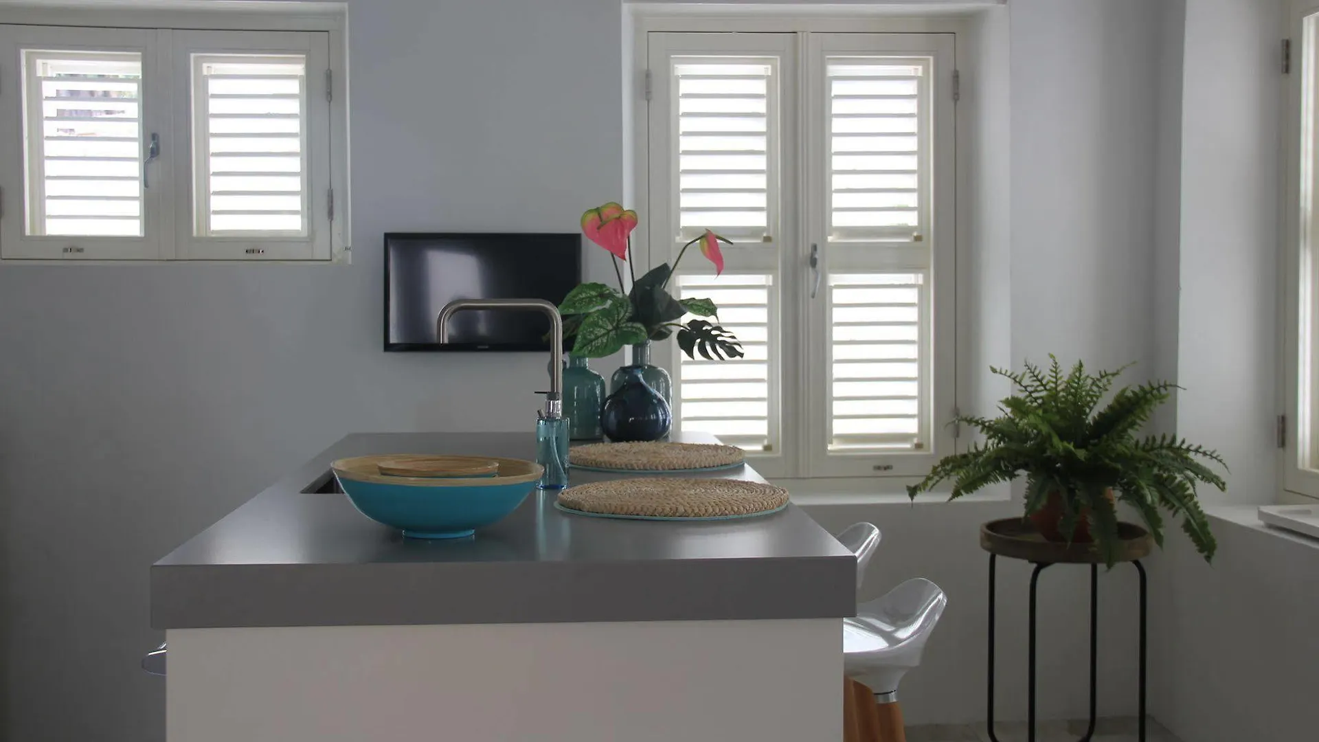 Kas Di Laman Apartments Punda Curaçao