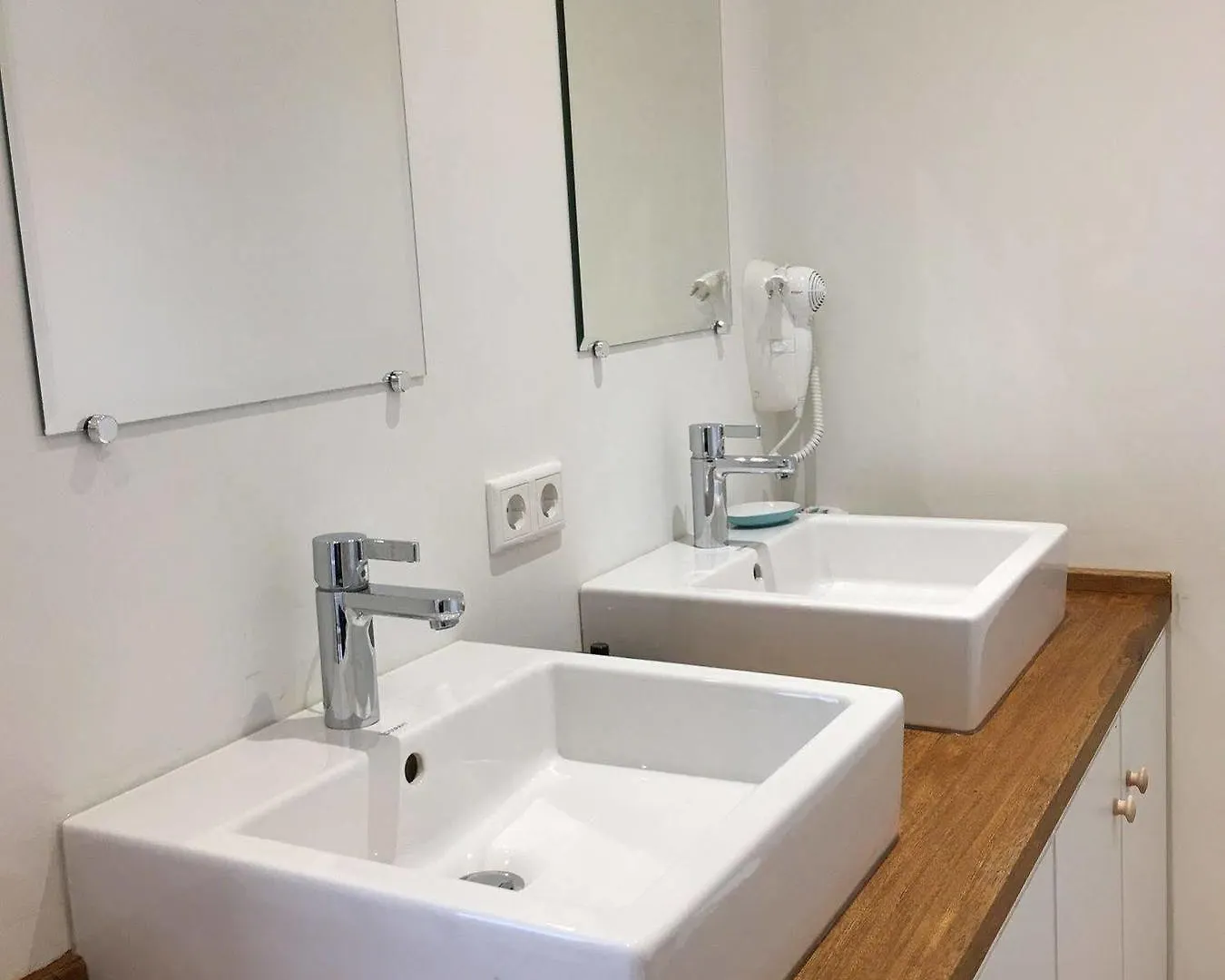 Kas Di Laman Apartments Punda