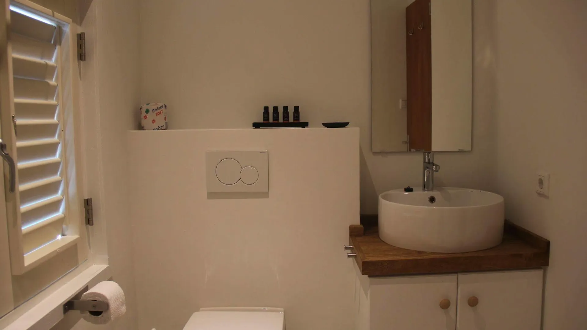 Kas Di Laman Apartments Punda Curaçao